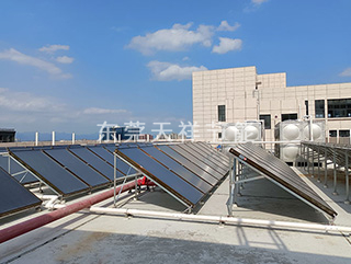東莞塘廈電子廠宿舍樓太陽能熱水系統