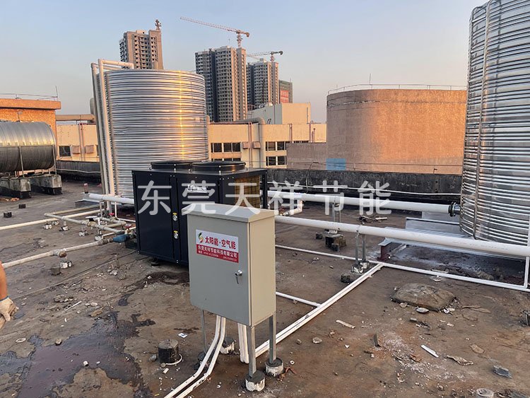 鳳崗美馳圖工廠宿舍熱水系統改造